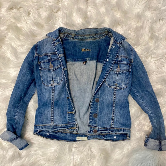 Kut from the Kloth Jackets & Blazers - Kut From The Cloth denim jacket